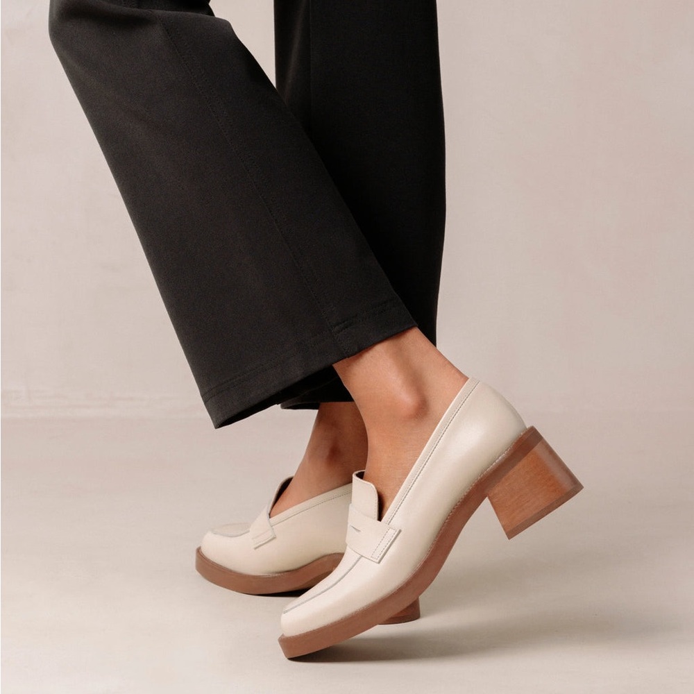 ALOHAS Roxanne Loafer Pump Heels leather 40 9 - Picture 2 of 7